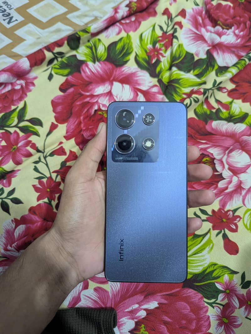 Infinix Note 30 5