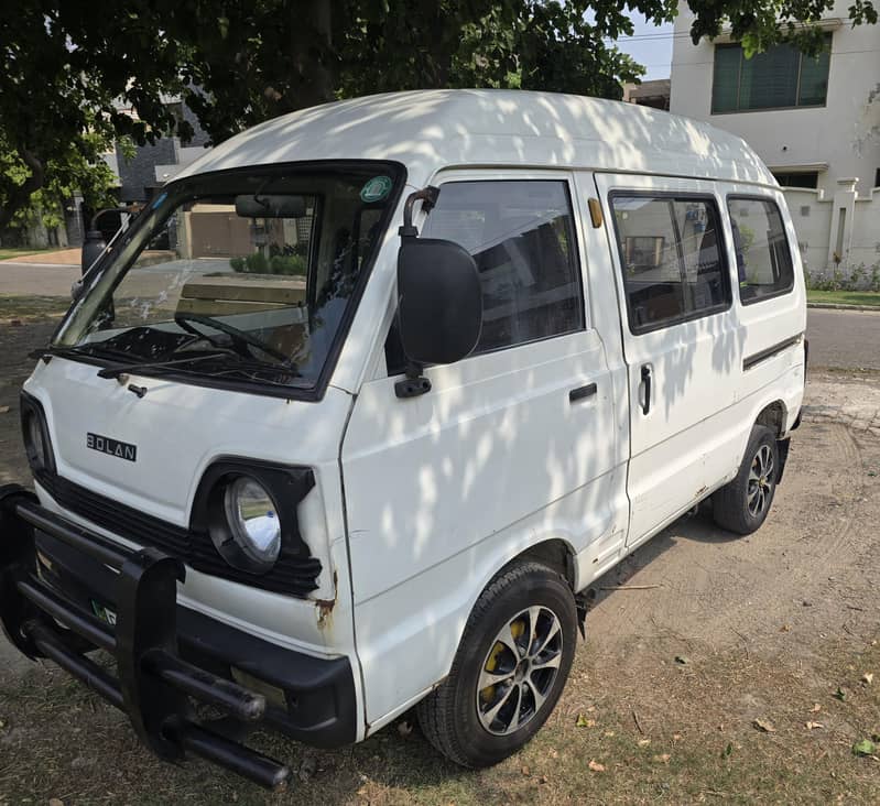 Suzuki Bolan 2005 model 2