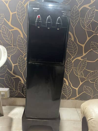 Orient water dispenser