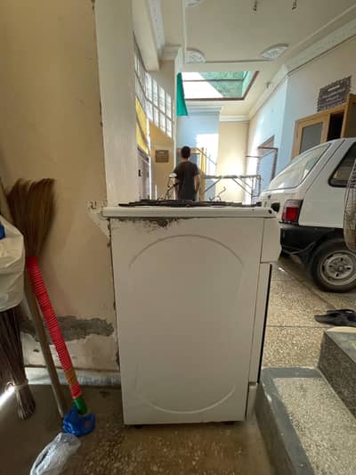 singer microwave owen 10/8 condition