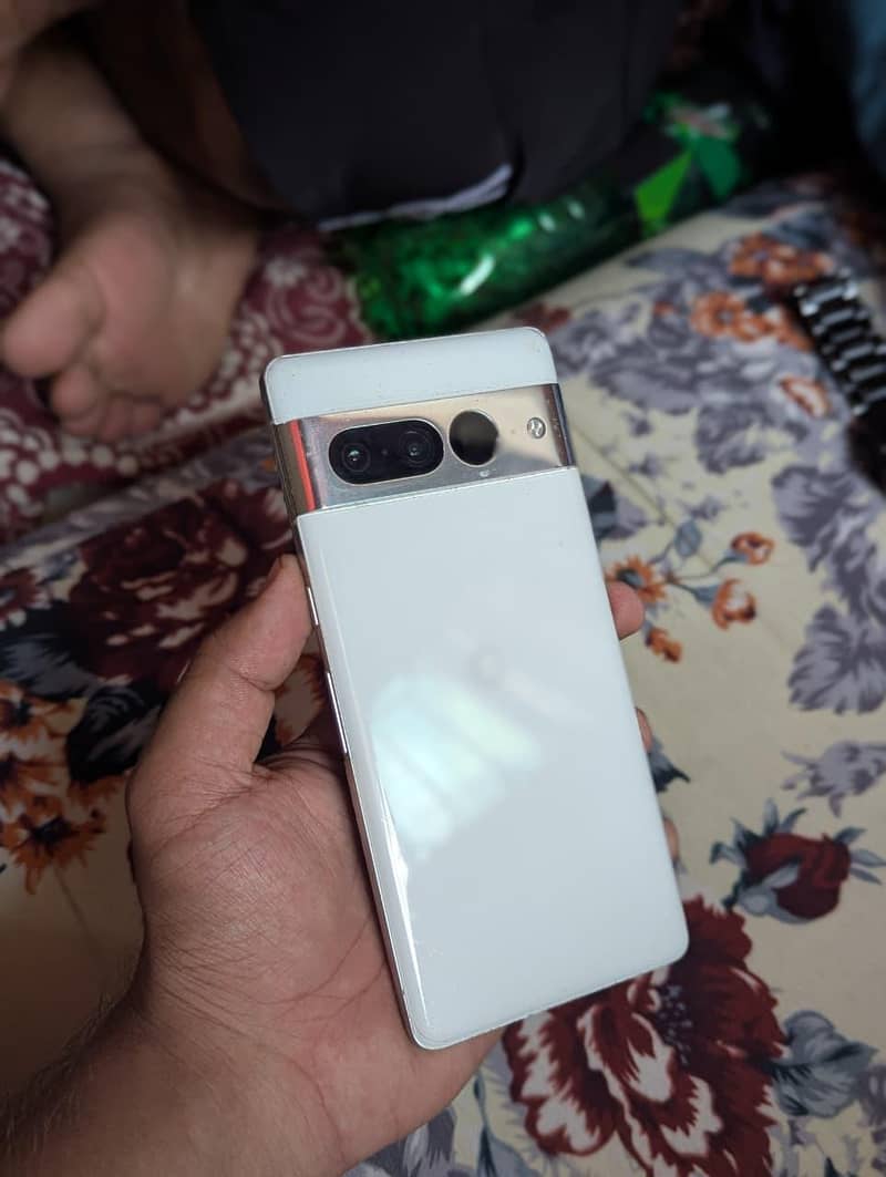 Google Pixl 7 Pro 2