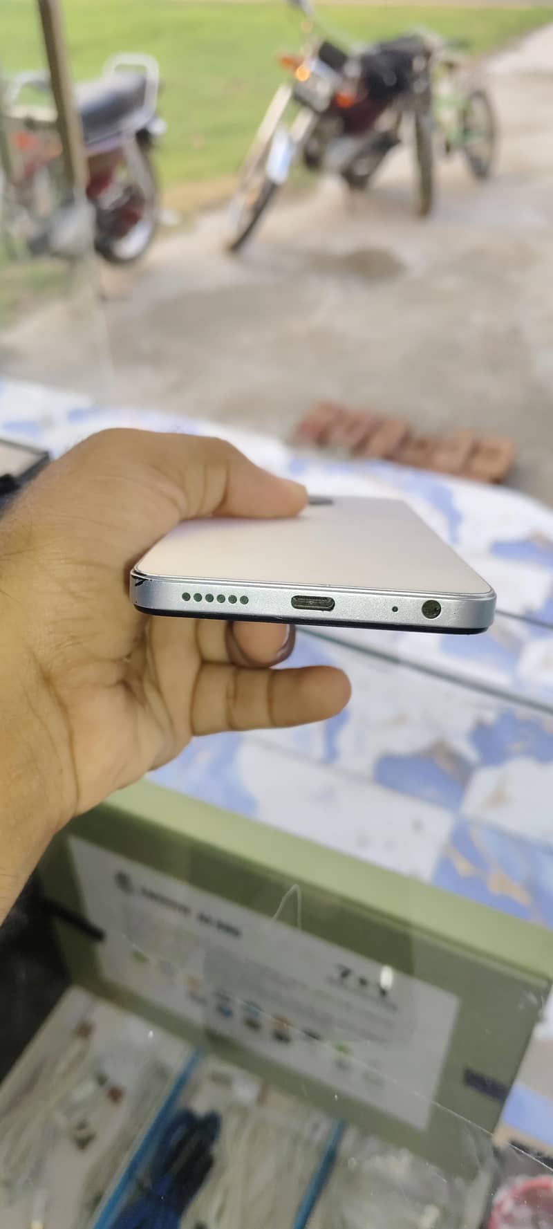Tecno Spark 20C 1
