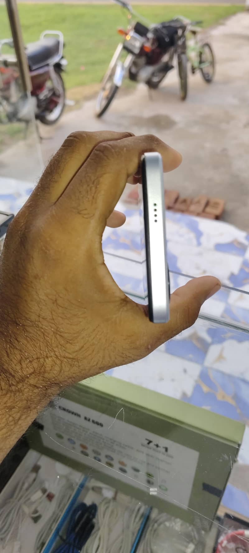 Tecno Spark 20C 3