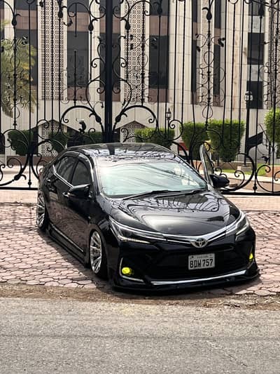 Toyota Corolla XLI 2015 converted gli