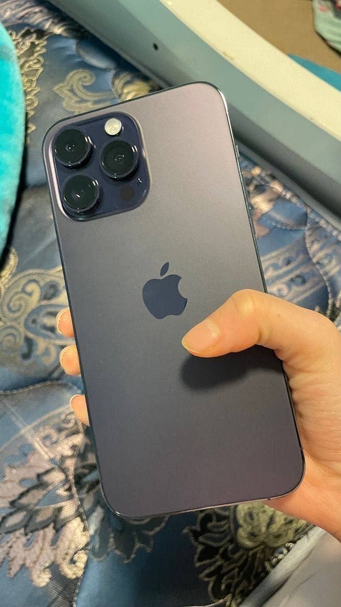 Apple iPhone 13 Pro Max 0
