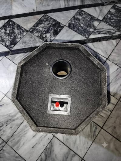 bass tube octagon shape