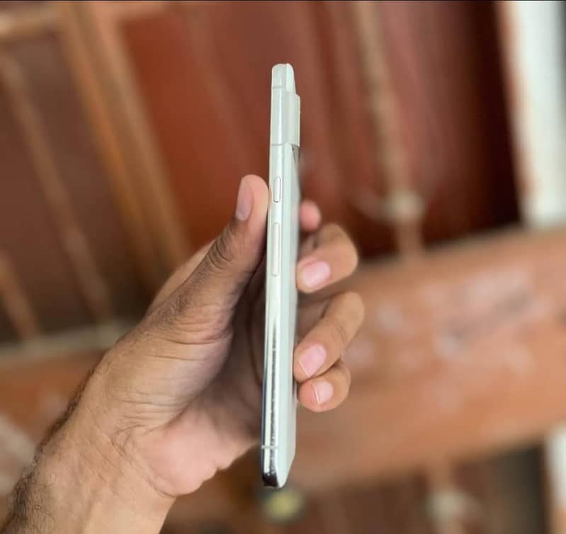 Google Pixel 8 Pro 3