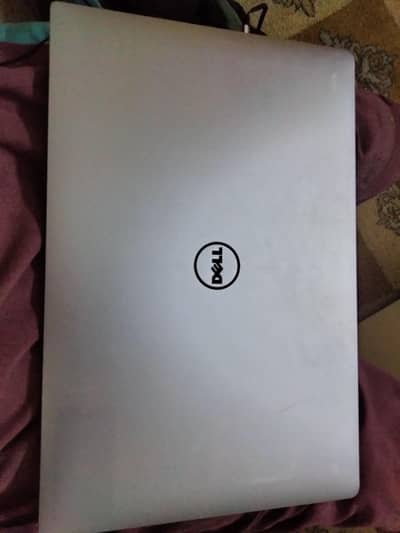 Dell Precision 5520 | 10/10 condition brand new | 4GB GPU + 256 NVME