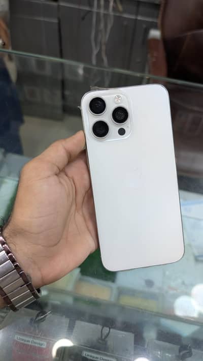 Apple iPhone 15 Pro Max