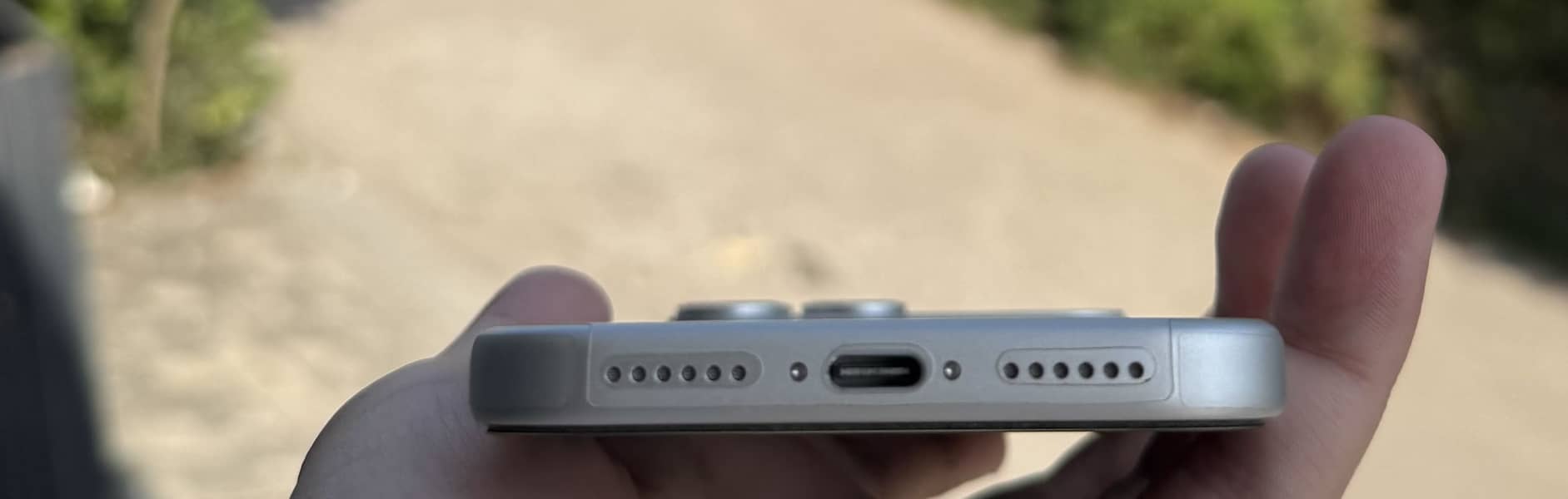 Apple iPhone 17 Pro Max 3