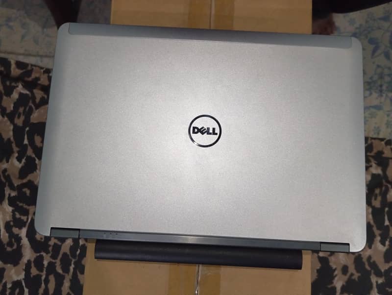 laptop 0
