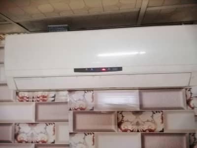 gree ac in good condition