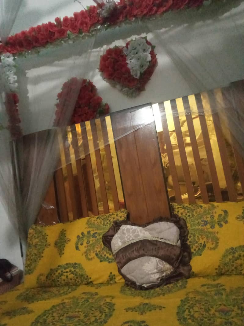 Double Bed 0