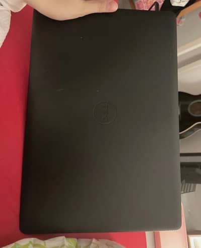 Dell Inspiron P75F 15″ Core i5 8th Gen  8Gb Ram / 256 SSD{Fixed price}