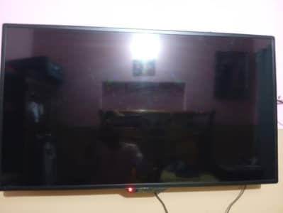sony led tv 42 inch 2 line on screen good condition