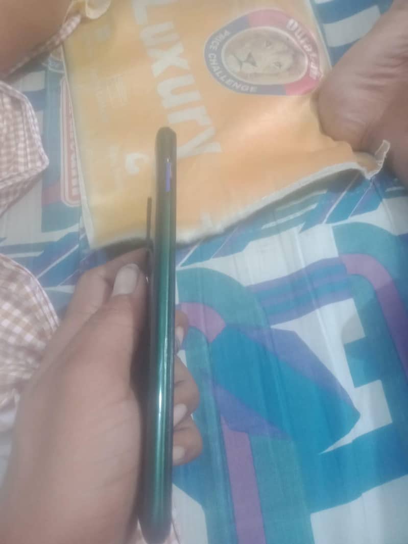 Tecno CAMON 15 4