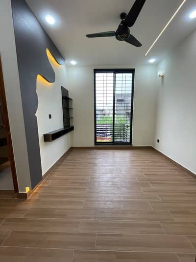 5 Marla Like BREND New House Available For Rent Bahria Town Lahore