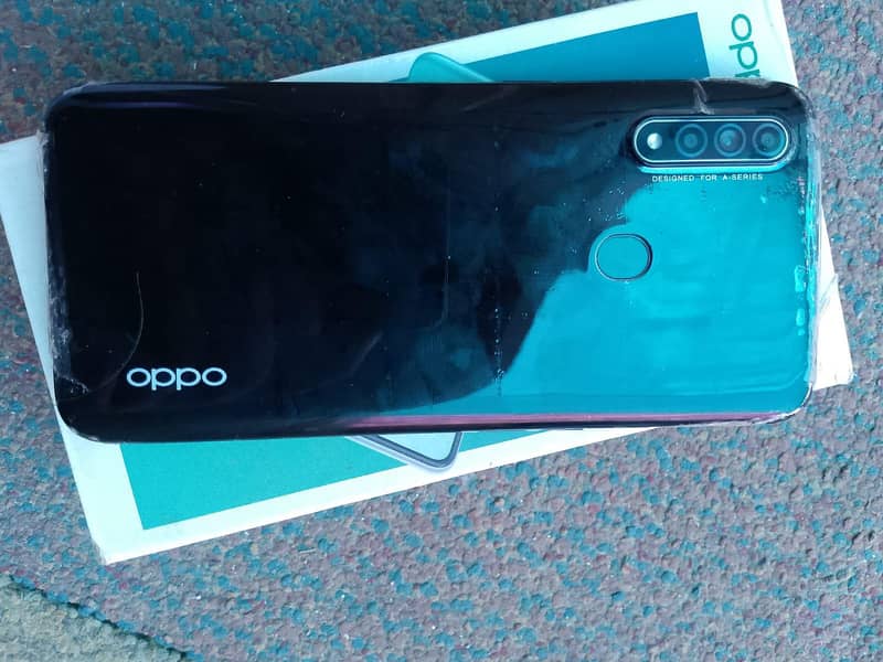 OPPO A31 4