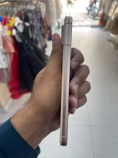 Google Pixel 8