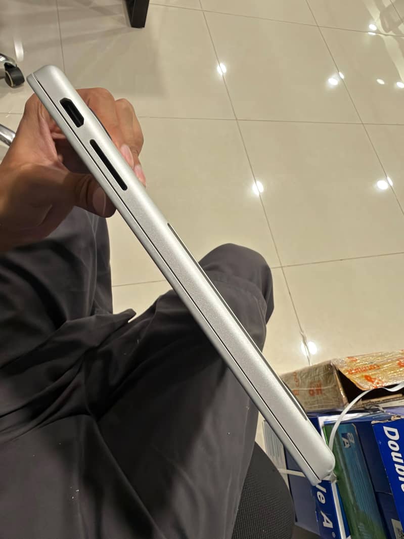 macbook pro m3 8