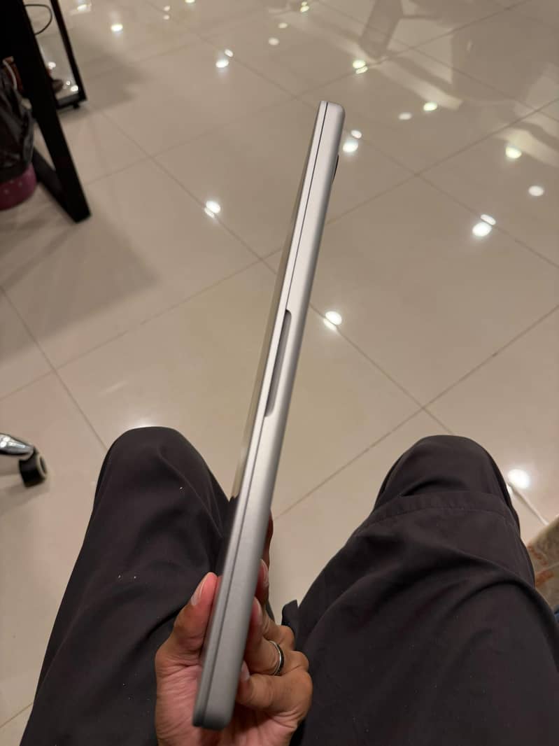 macbook pro m3 10