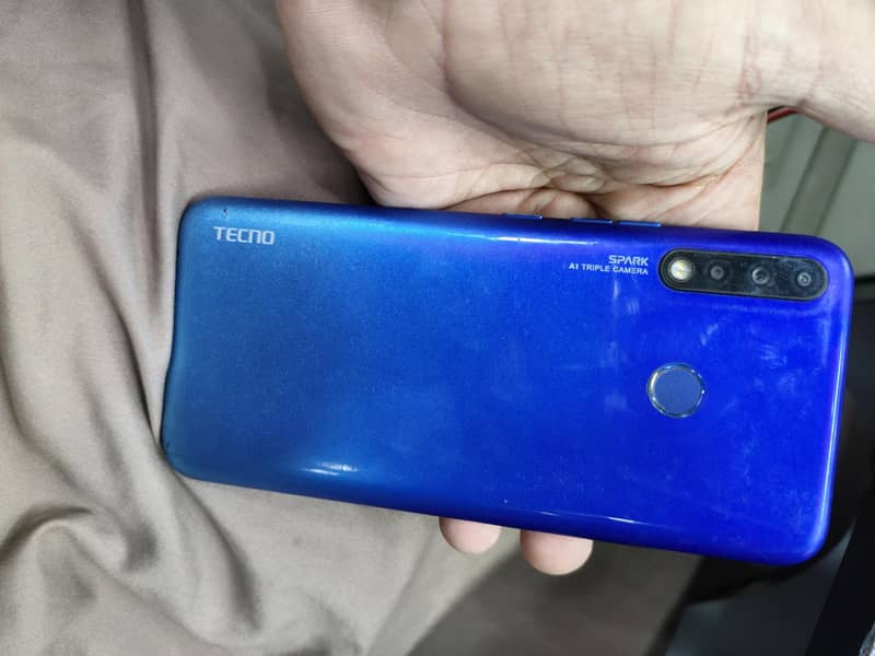 Tecno Spark 4 1