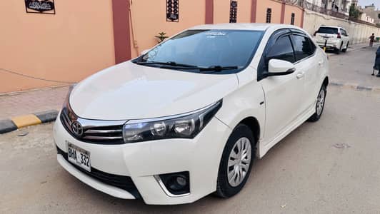 Toyota Corolla GLI 2016 new Keys Original Automatic 70% Original
