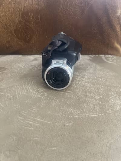 Video camera