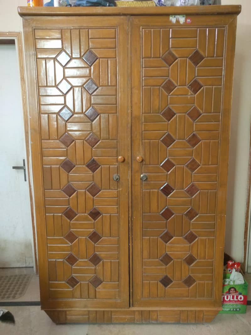 wardrobe 2 door 1