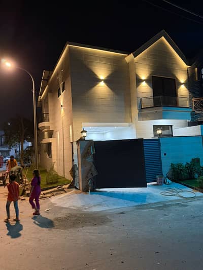 5.5 Marla Brand New Corner House for Sale in Etihad Town Phase 1 Royal Enclave 2 (R2) Block | Near Park | Deal House Real Estate