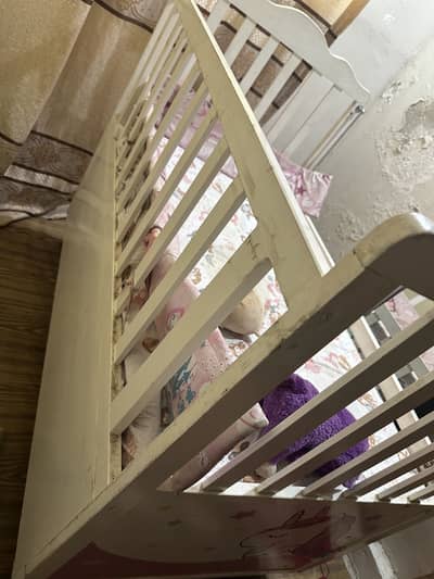 Wooden baby cot/ baby bed /