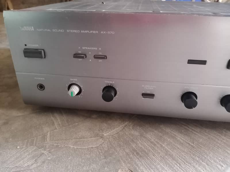 Yamaha amplifier          03026002727 2
