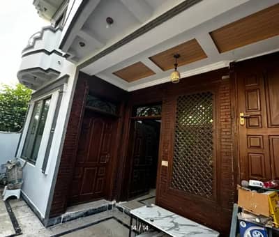 25*40 Proper corner top Location House G-13/1