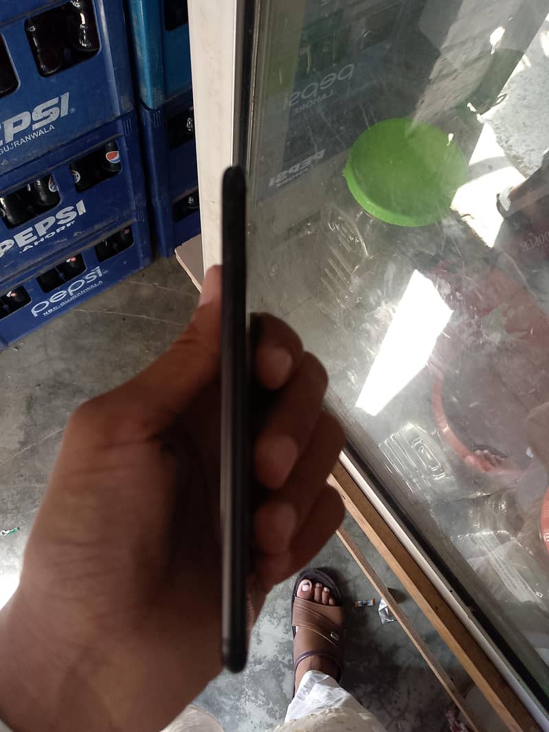 Apple iPhone 7 Plus 2