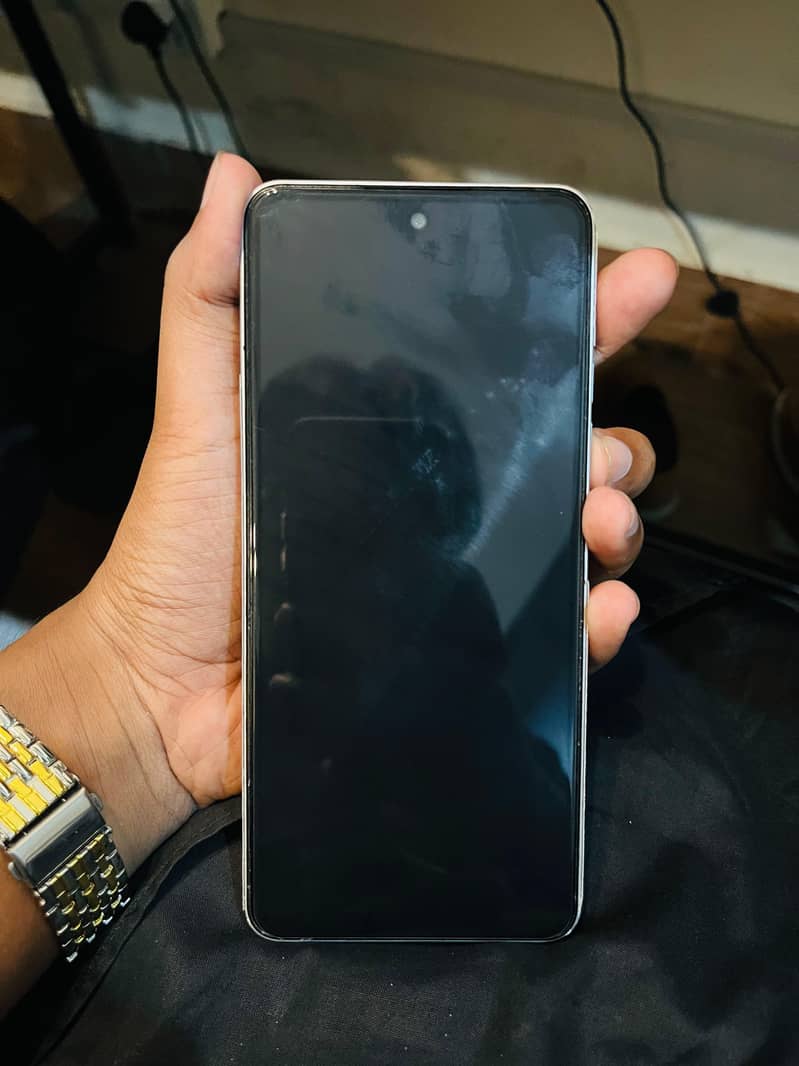 Tecno Spark 30 1