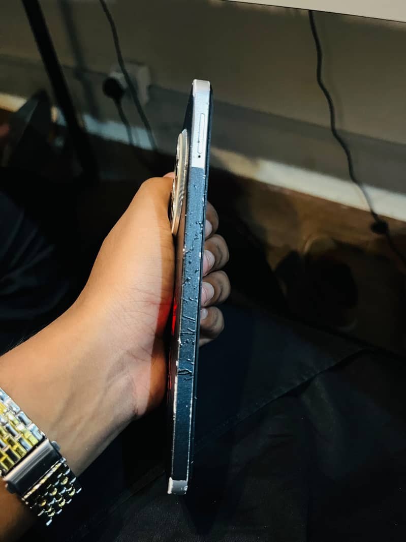 Tecno Spark 30 2