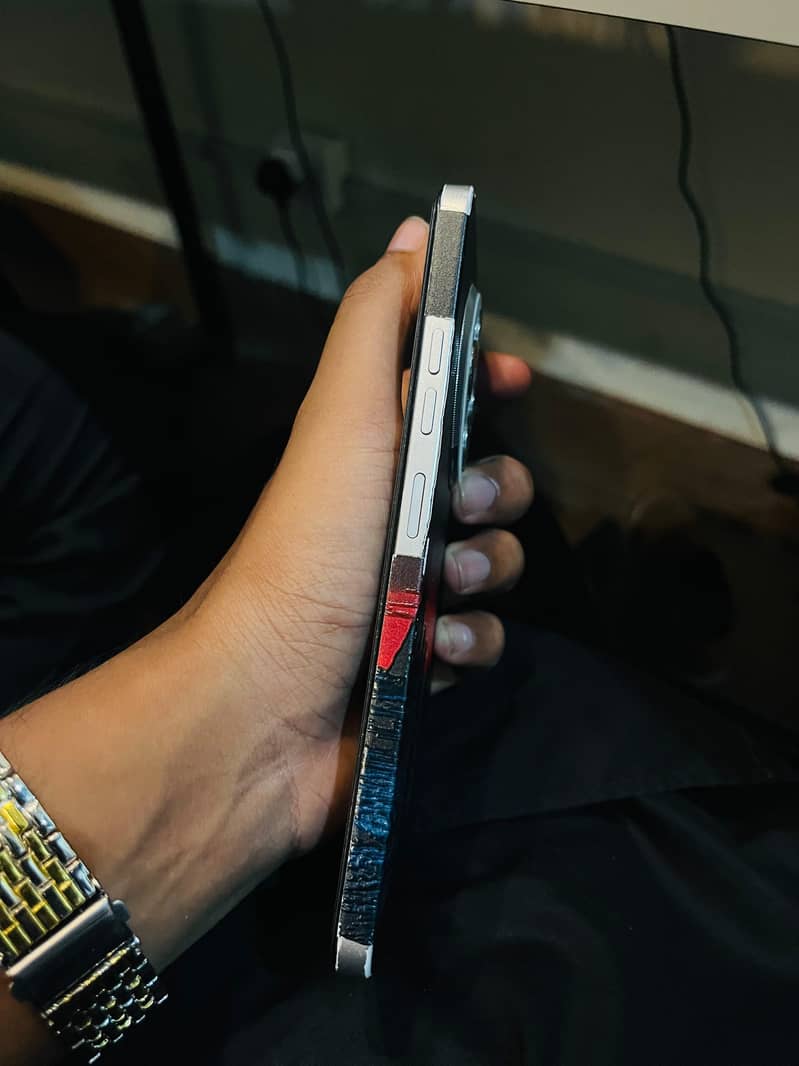 Tecno Spark 30 5