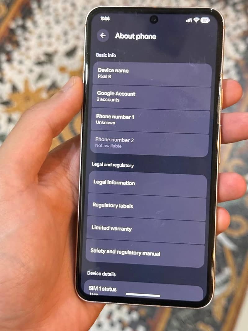 Google Pixel 8 1