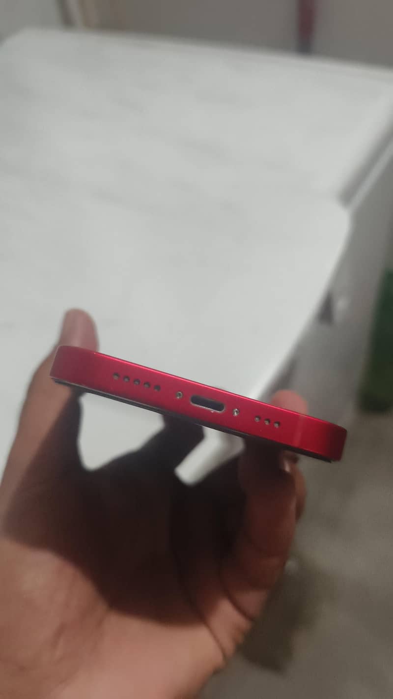 Apple iPhone 14 2