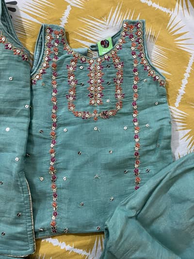 Fancy dresses for baby girt