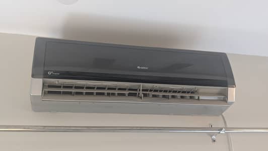 GREE 1.5 TON DC INVERTER AC FOR SALE