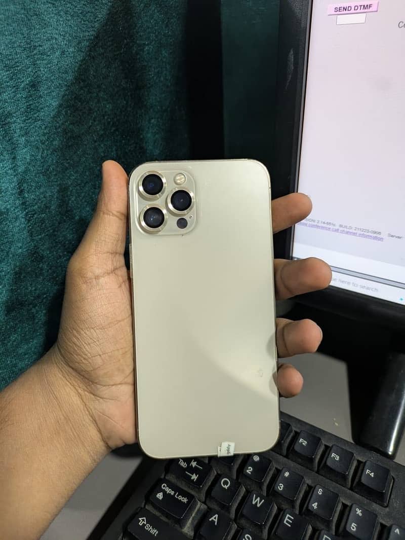 Apple iPhone 12 Pro Max 0