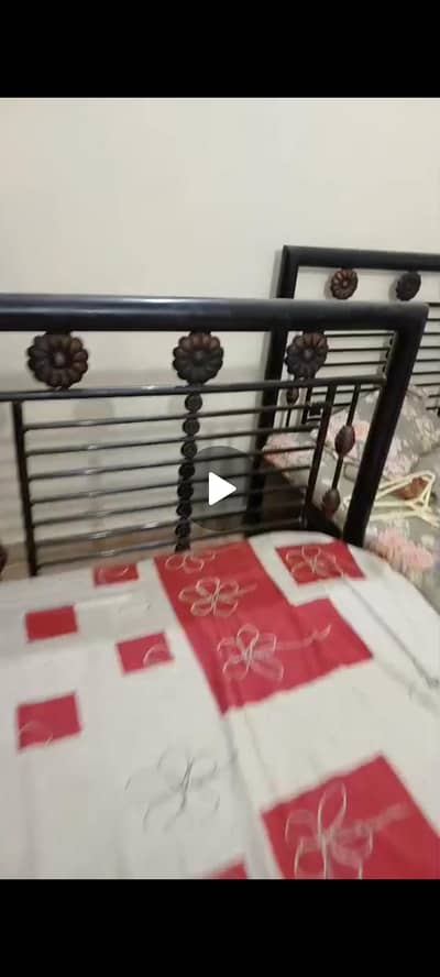 2 Single bed