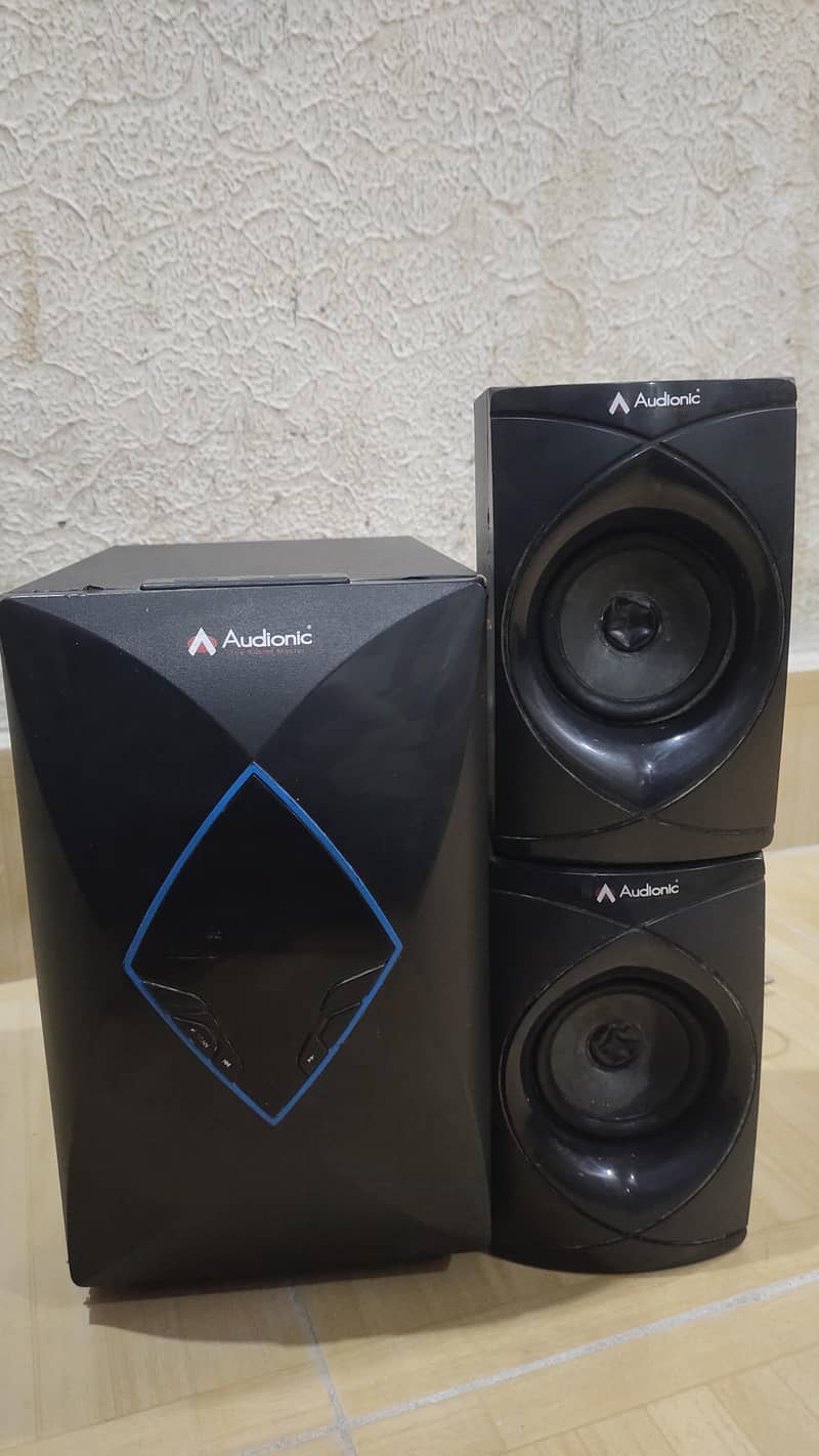 Audionic Mega 50 0