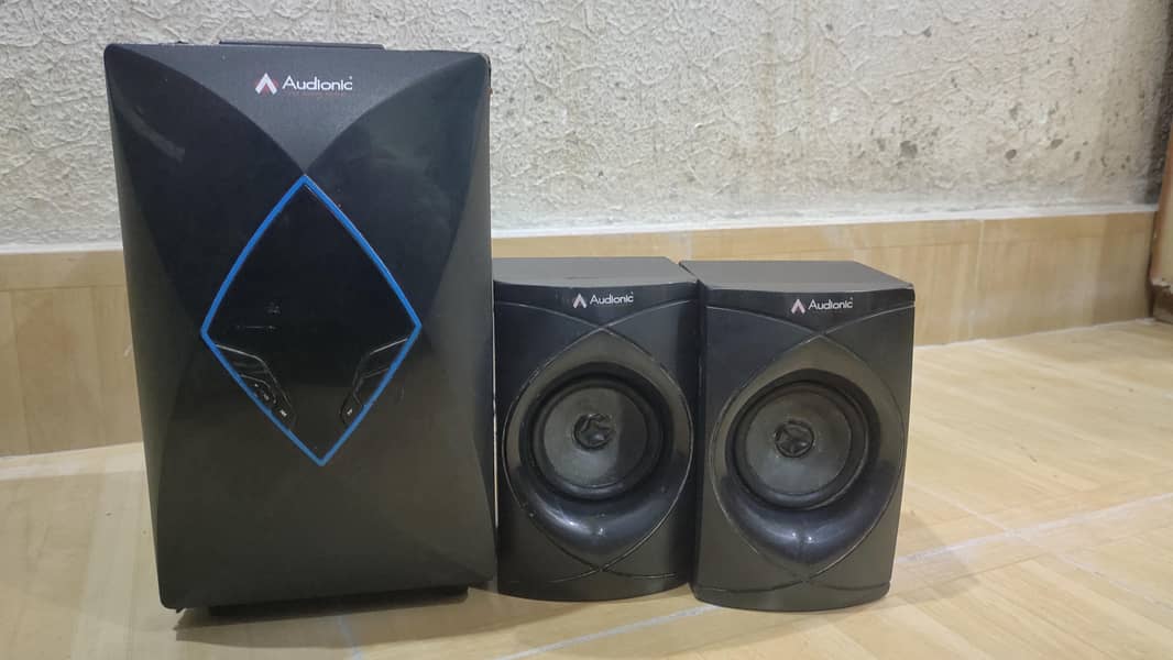 Audionic Mega 50 1
