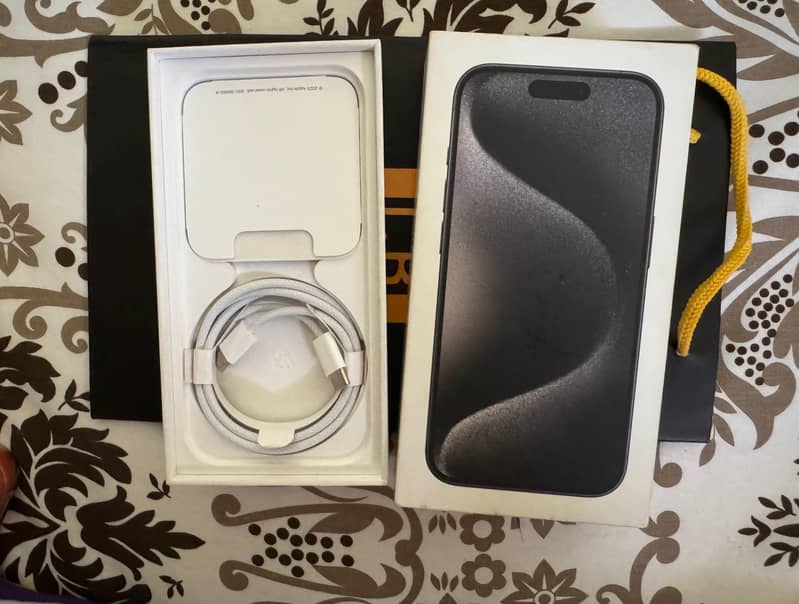 Apple iPhone 15 Pro 12