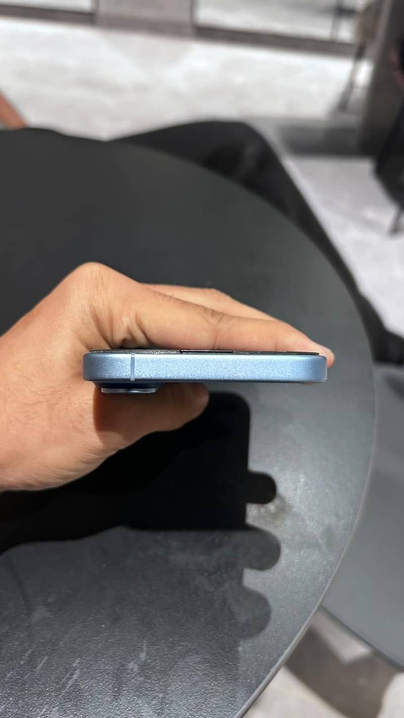 Apple iPhone 17 2