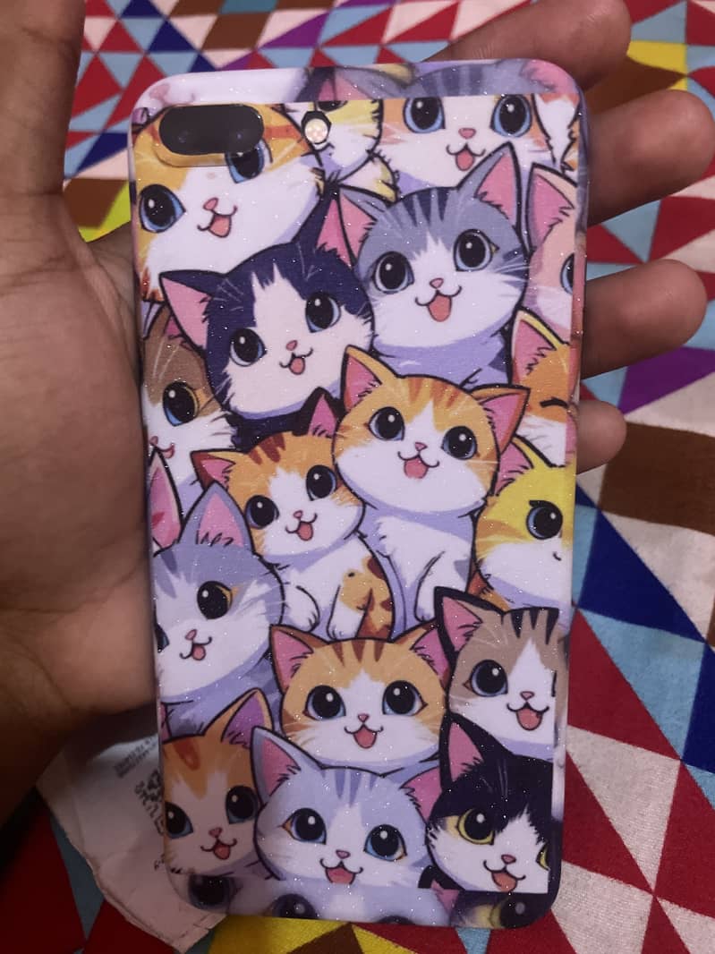Apple iPhone 8 Plus 0