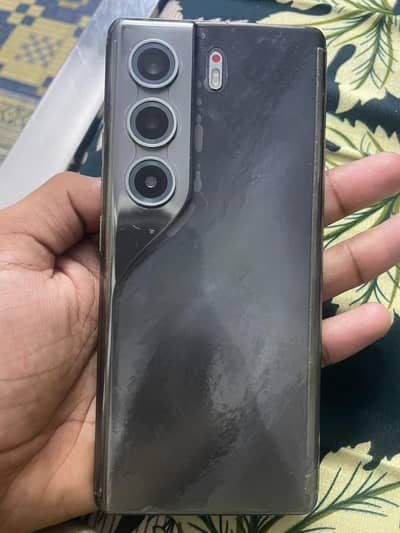 Tecno CAMON 40 Pro