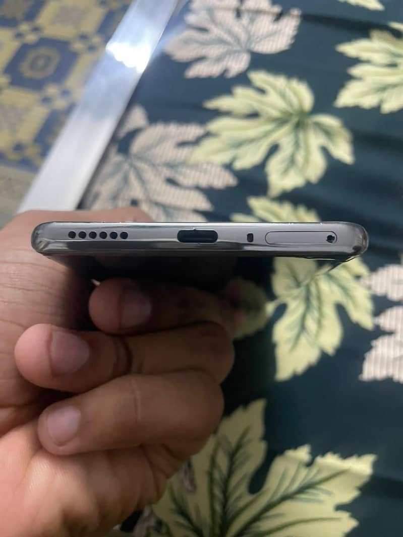 Tecno CAMON 40 Pro 3
